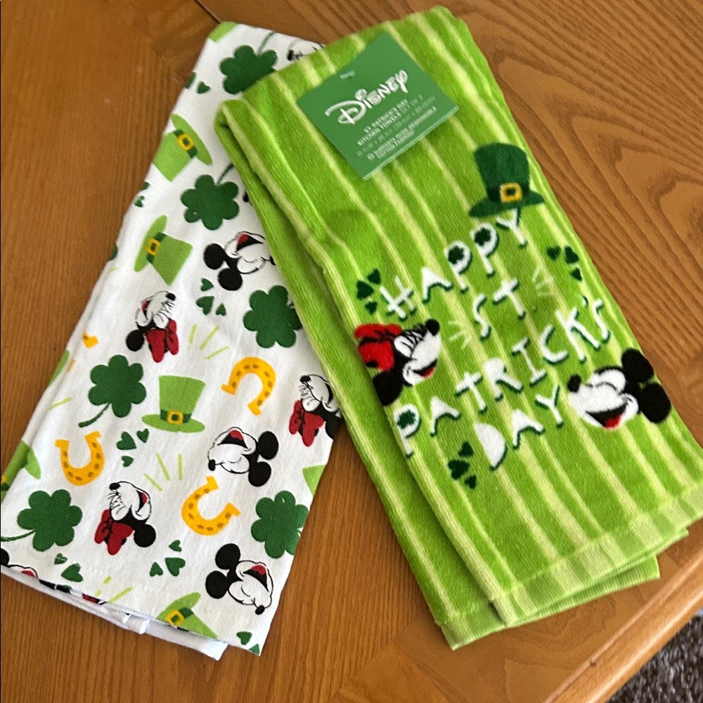 Disney St. Patrick's Day Mickey Kitchen Towels - Green & White